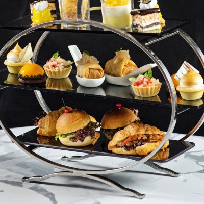 Baked mooncakes with high tea set