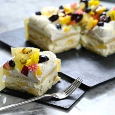 fruity cake, cake filled with a selection of fresh fruit and vanilla sponge cake