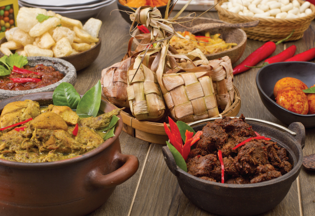 raya buffet with a variety of malay cuisines