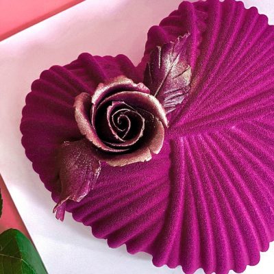 cake of the month, purple-themed international women's day rose shaped