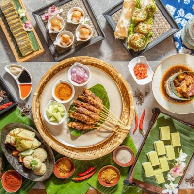 All-you-can-eat weekend seafood buffet dinner at Paya Serai