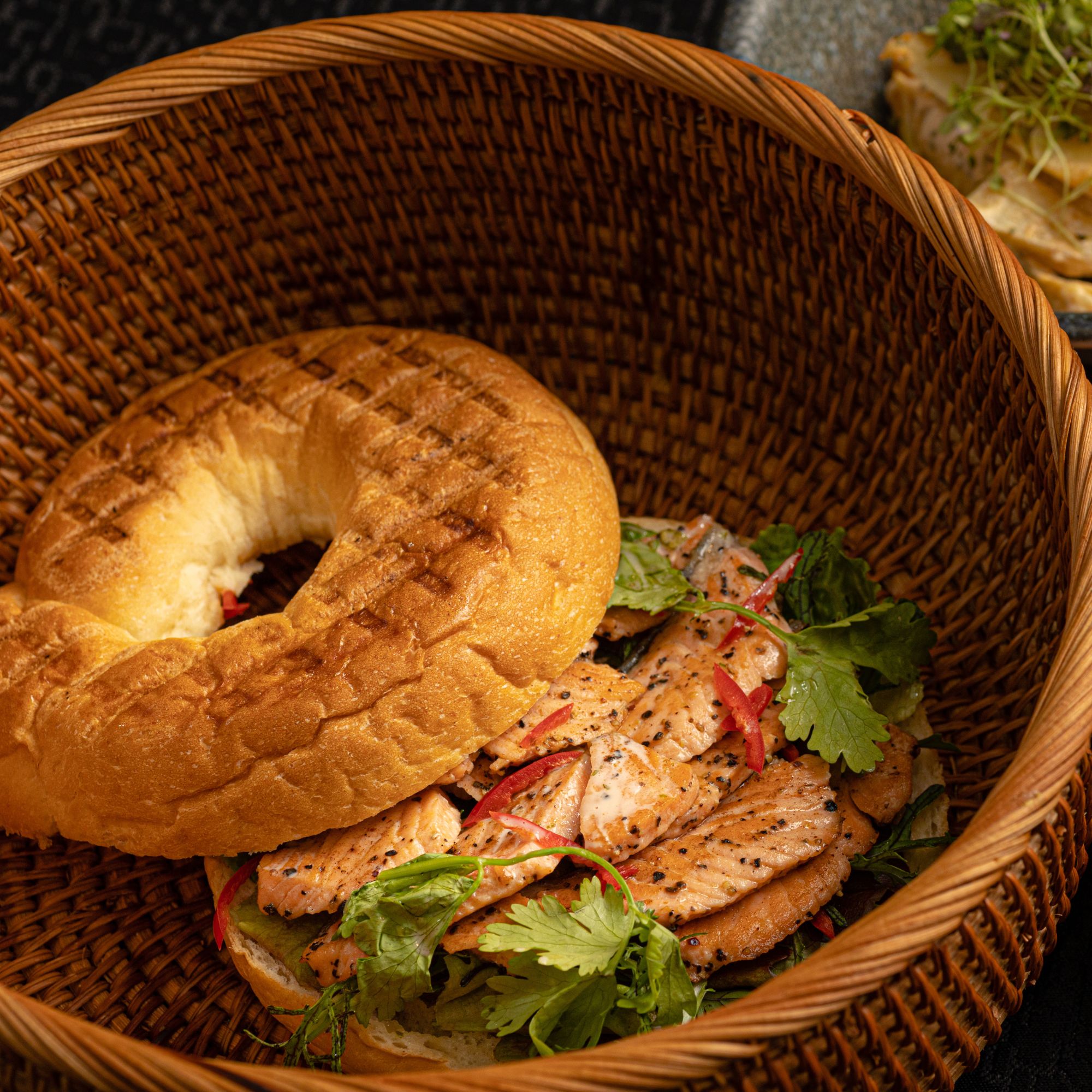 THE KOFFEE Eat. Drink. Hilton.